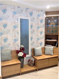 Kitchen Seating area